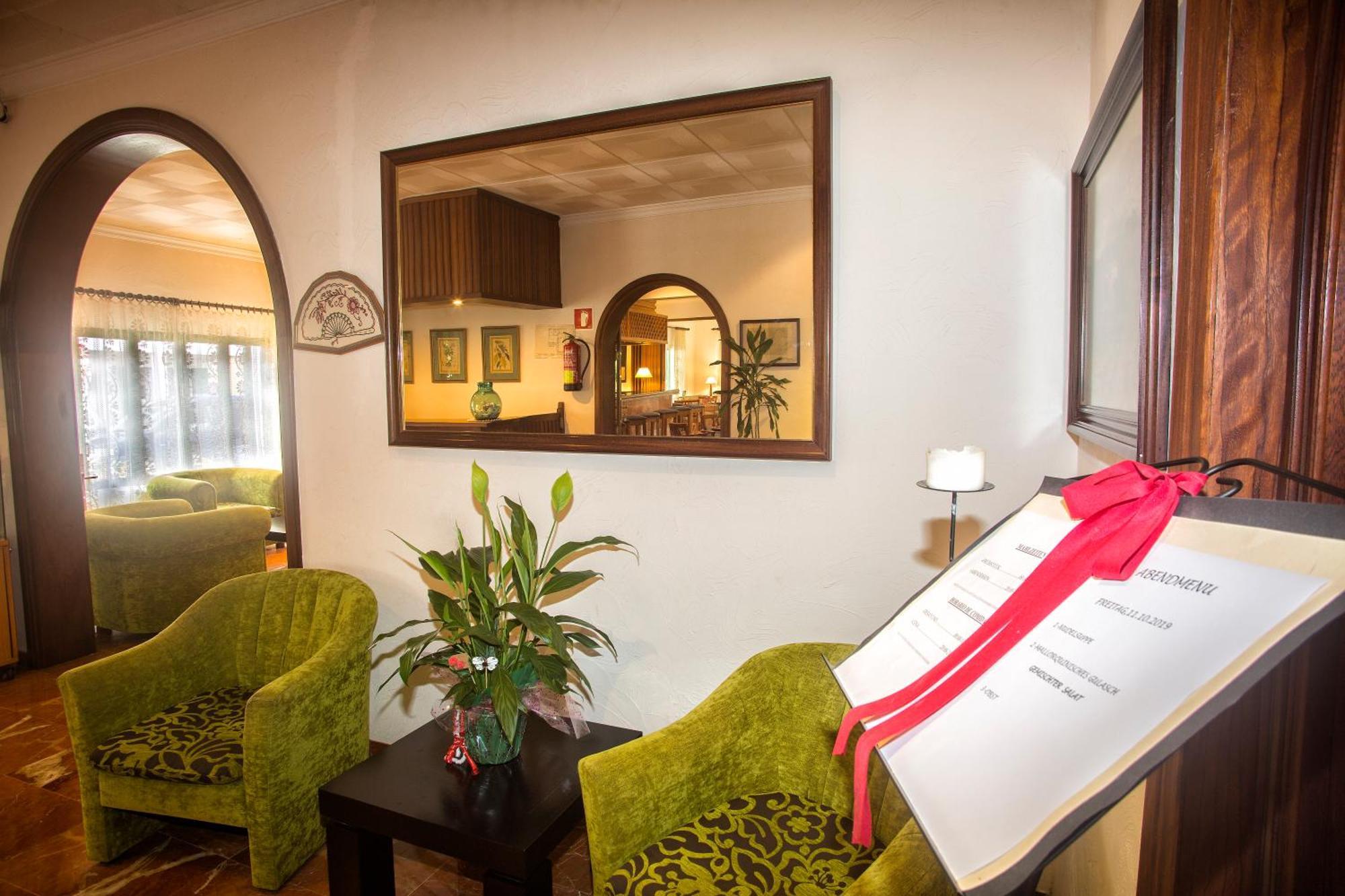 Hotel Martorell By Mhr Colonia de Sant Jordi Exterior photo