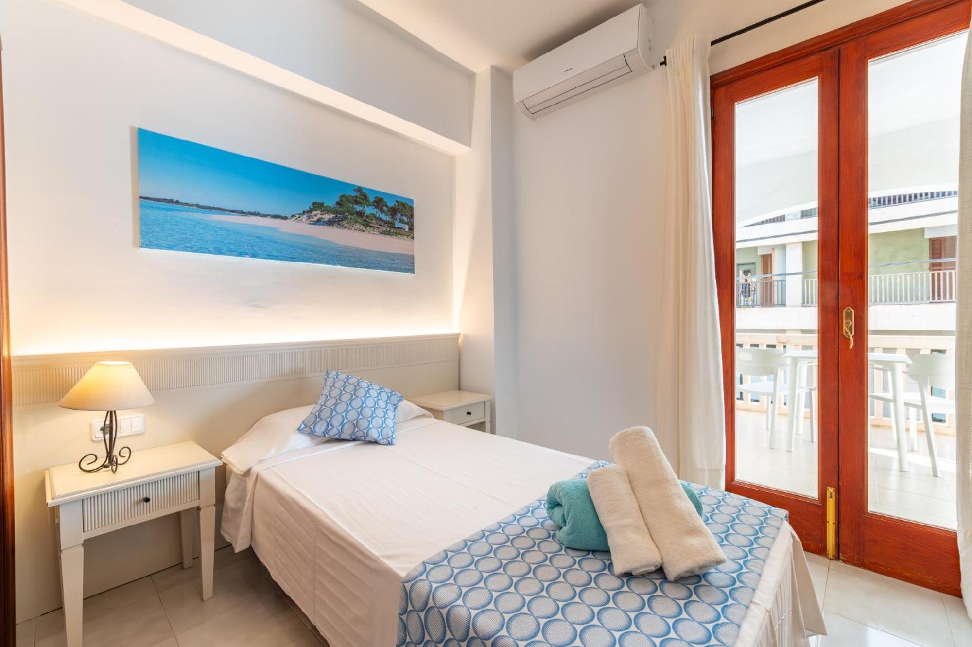 Hotel Martorell By Mhr Colonia de Sant Jordi Exterior photo