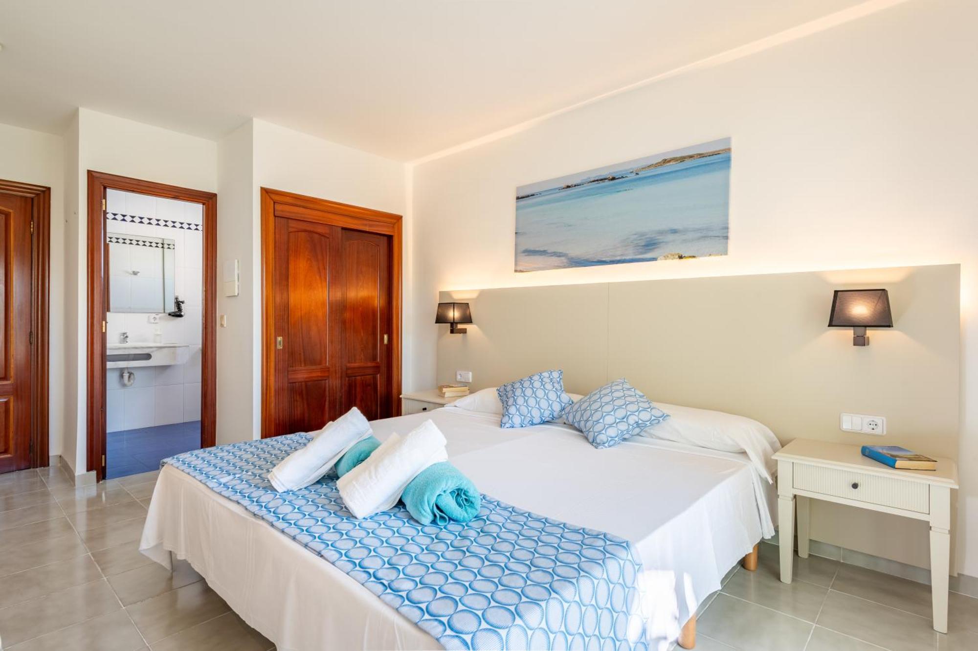Hotel Martorell By Mhr Colonia de Sant Jordi Exterior photo