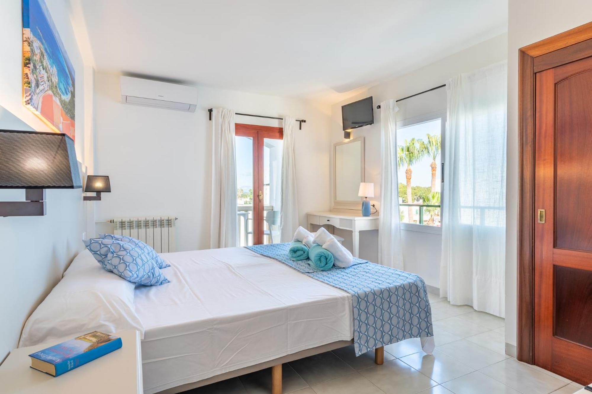 Hotel Martorell By Mhr Colonia de Sant Jordi Exterior photo